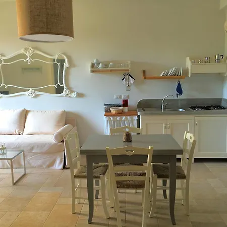 Cellina Apartman *